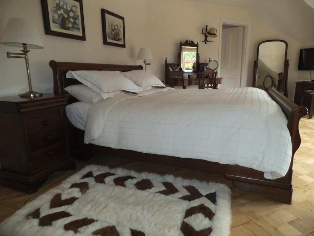 Tabsfield Bed & Breakfast Farningham Exterior photo