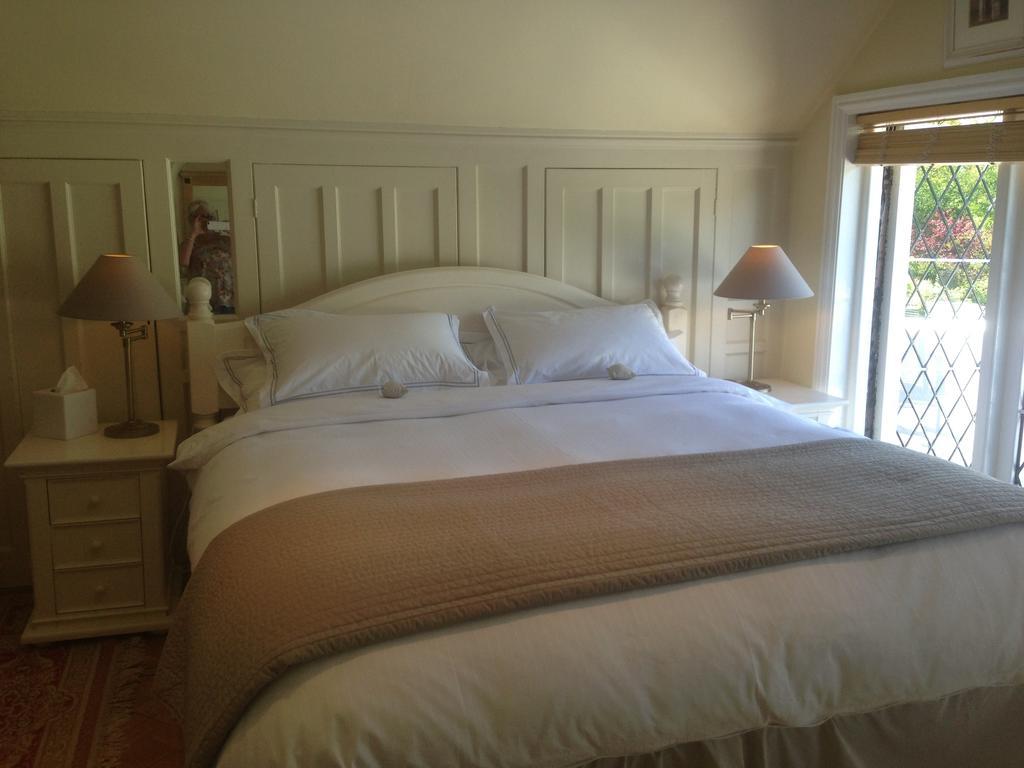 Tabsfield Bed & Breakfast Farningham Exterior photo