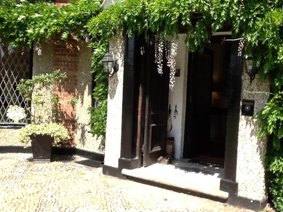 Tabsfield Bed & Breakfast Farningham Exterior photo