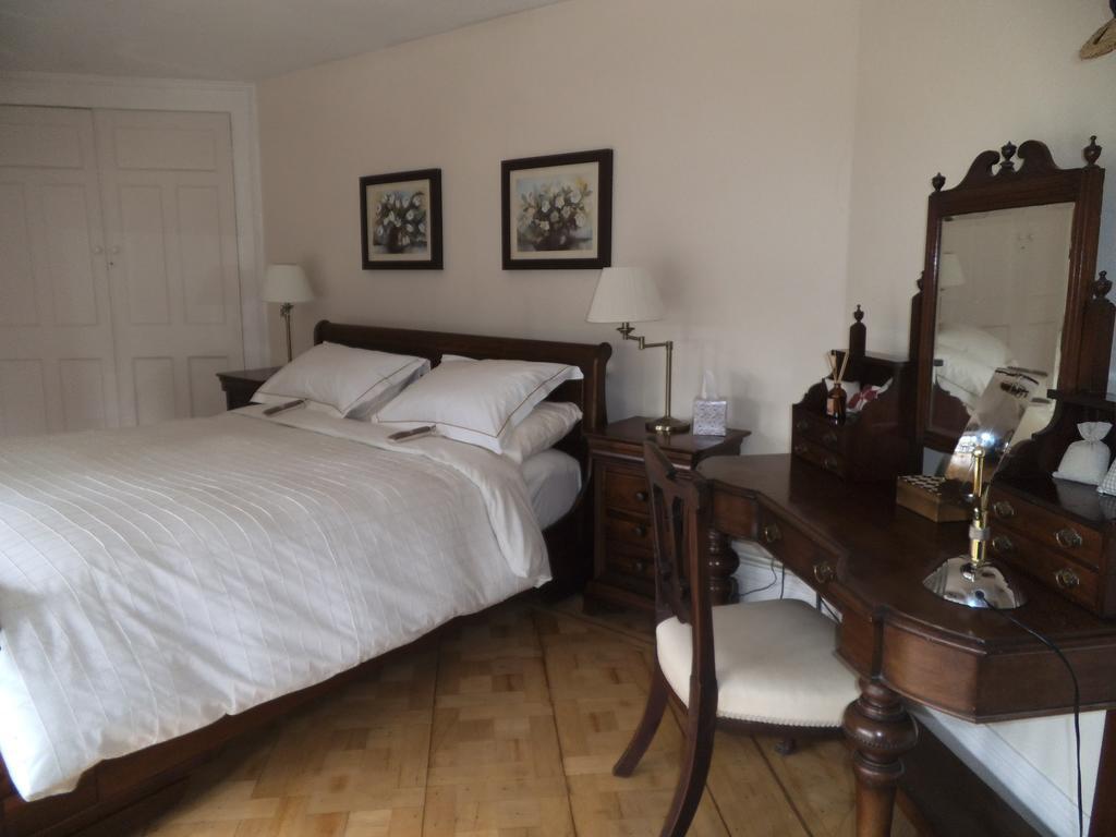 Tabsfield Bed & Breakfast Farningham Exterior photo